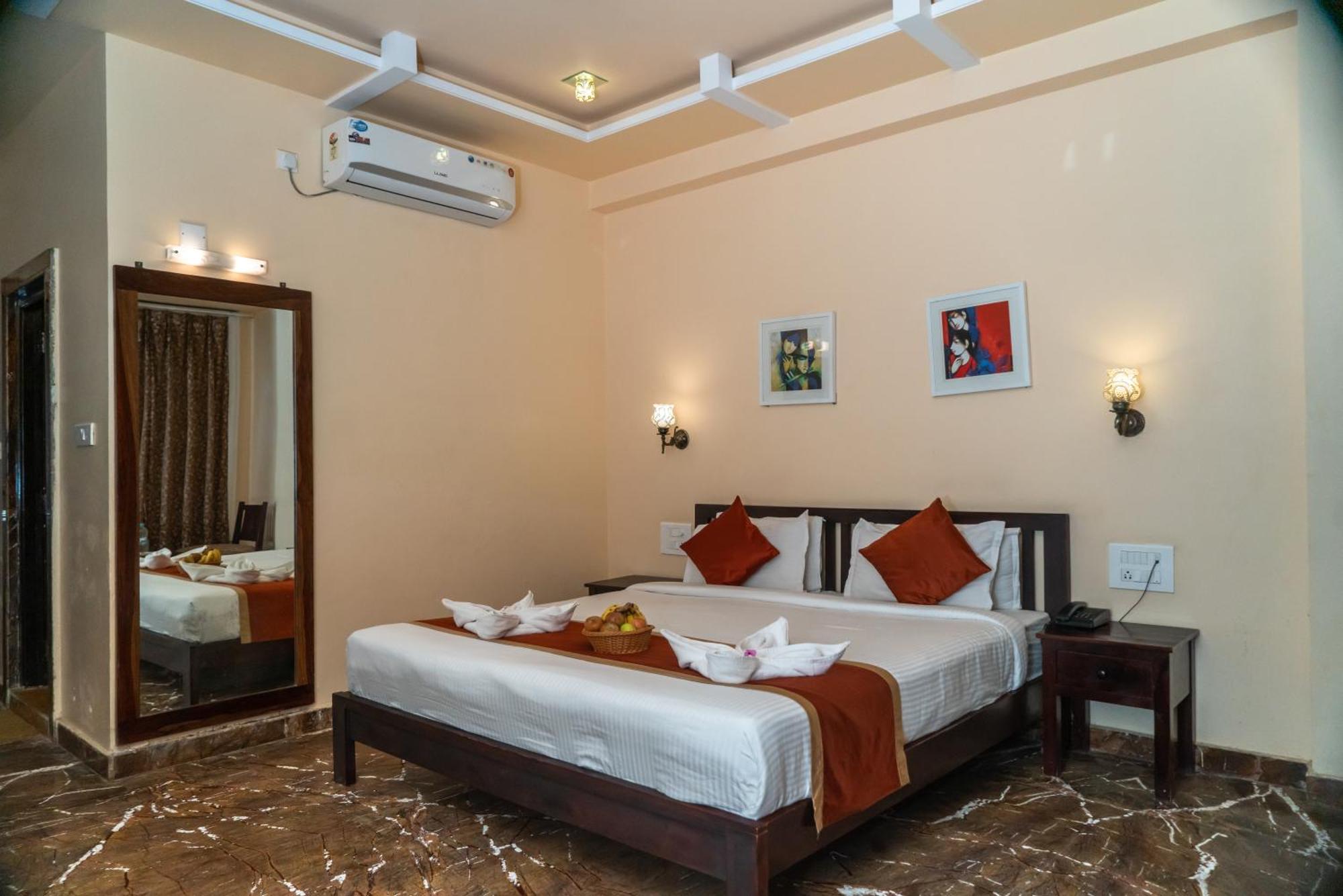 Udai Nature Valley Resort - A Peace Full Farmhouse Resort Udaipur Exterior foto
