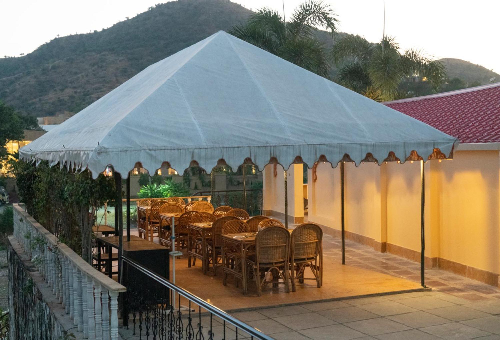 Udai Nature Valley Resort - A Peace Full Farmhouse Resort Udaipur Exterior foto