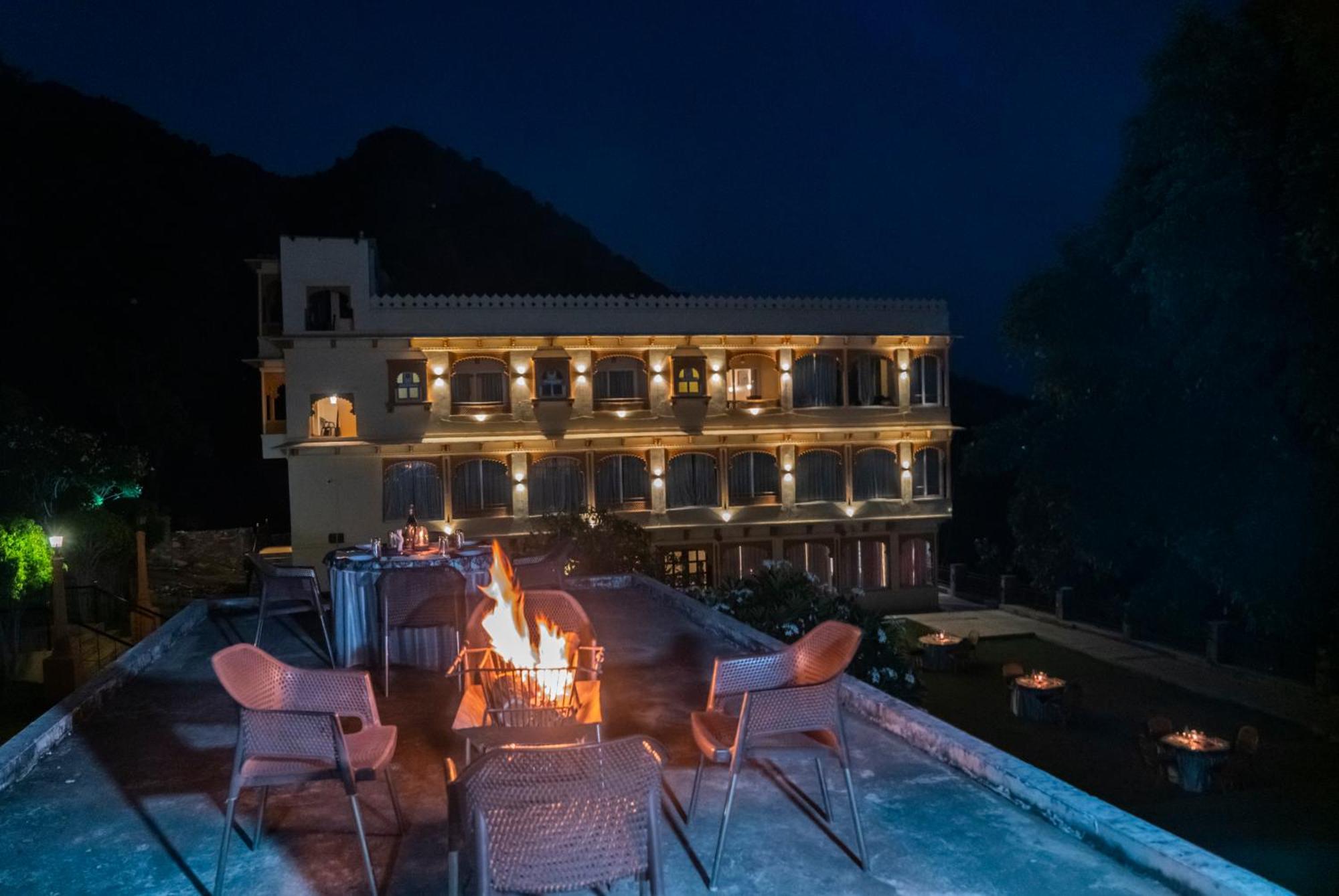 Udai Nature Valley Resort - A Peace Full Farmhouse Resort Udaipur Exterior foto